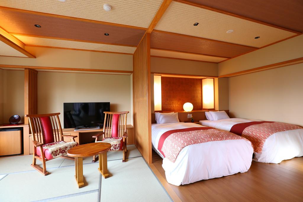 Hotel Higashidate Yamanouchi  Exterior photo